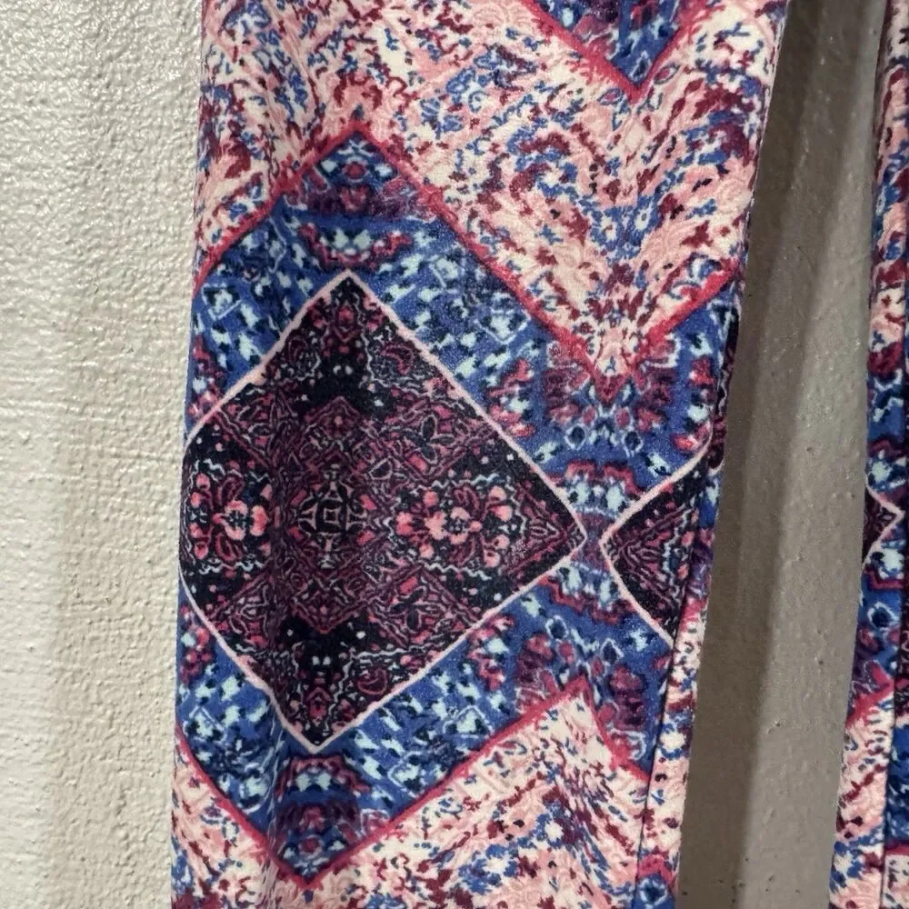 1st Kiss Girls L (6X) Purple Blue Geometric Pattern Leggings Stretch Activewear